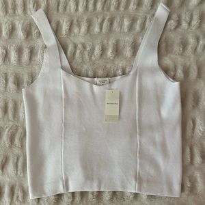 XL Abercrombie and fitch sweater tank NWT